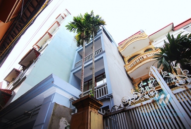 Cosy house for rent in Tu hoa St, Tay Ho , Hanoi. 